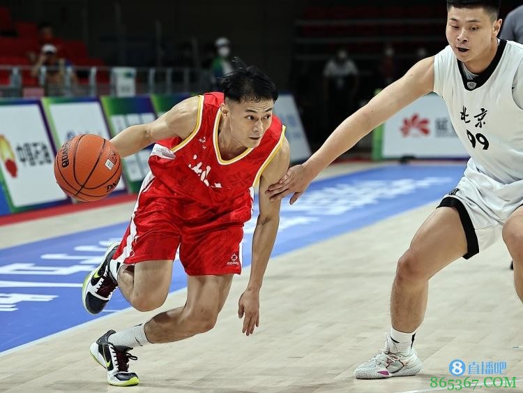 如何看待“汤神 永远的杰”？汤杰：一开始是黑我 后来变成了鼓励