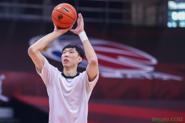 宋翔:周琦团队不认同CBA此前调解意见 篮协仲裁结果暂无明确说法