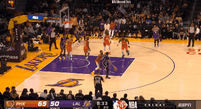 湖人球迷们做好了球队开局不佳的准备 但这球还要输到何时？