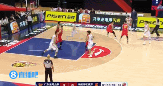 王者归来!易建联开场三分半钟4投4中个人连得10分!