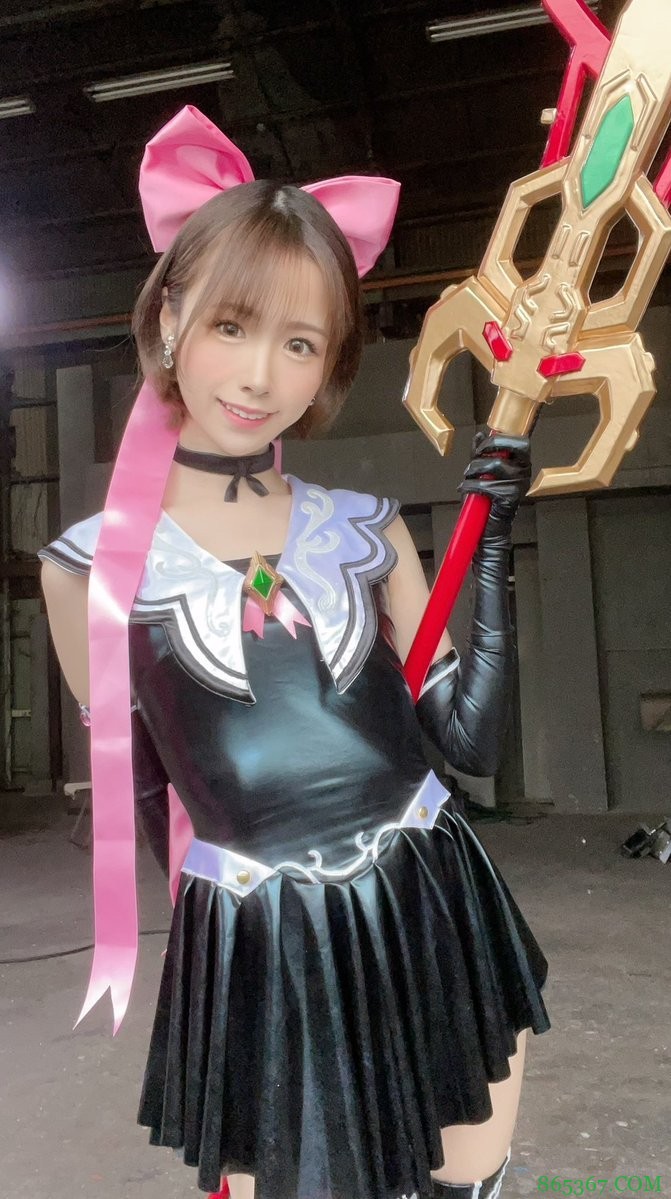 真白美生HMN-065 气质女大学生演技轻车熟路