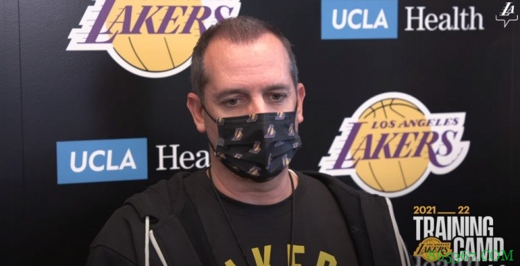 两队都轮休球星是和纳什商量好的吗?沃格尔:没这回事儿