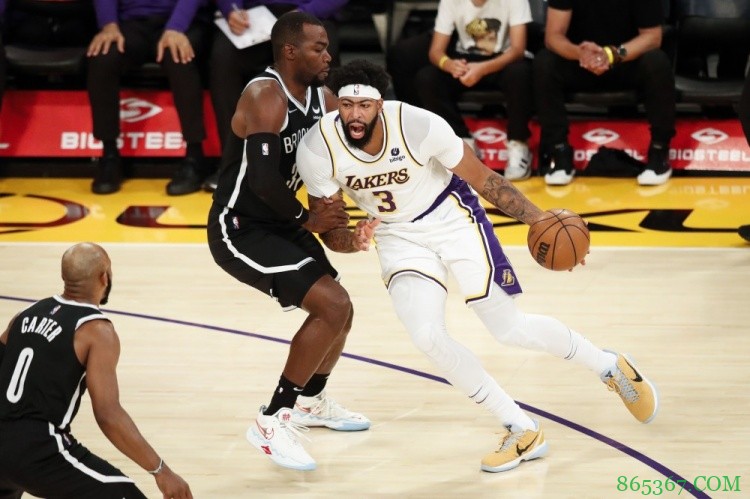 ?季前赛-托马斯21分 浓眉仅出战首节得6分 篮网轻取湖人