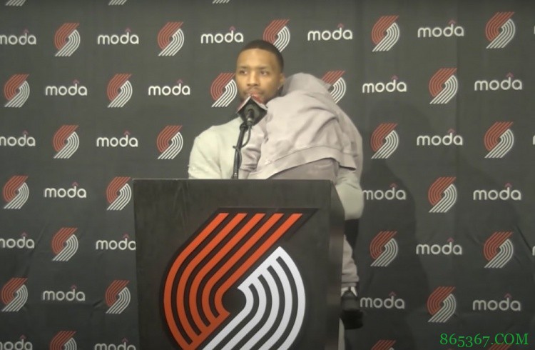 利拉德：我当然乐于打无球 我不想自己拿球让其他10个人看着