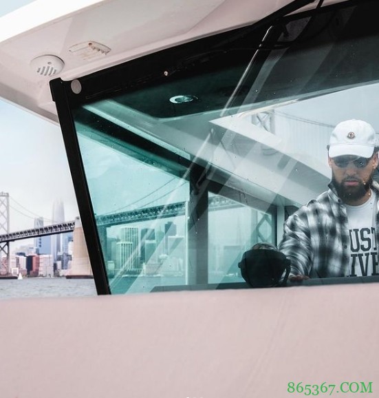 汤神的快乐星期天!克莱INS晒出海钓鱼和下国际象棋照片