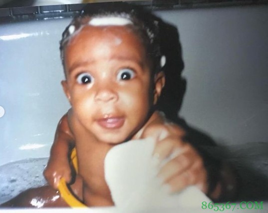 迈克-康利INS晒童年照庆生：34岁了