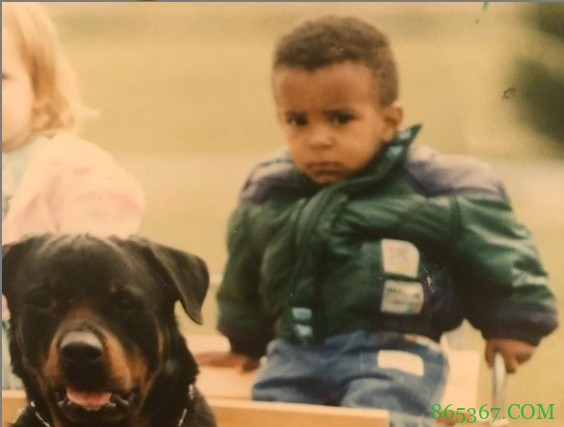 迈克-康利INS晒童年照庆生：34岁了