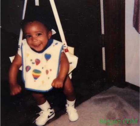 迈克-康利INS晒童年照庆生：34岁了