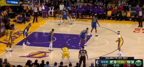 勇士VS湖人述评:库里为饵替补决胜!威少不持球等于废了他