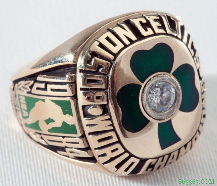 “雄鹿顶个球!”——一文看NBA总冠军戒指进化史