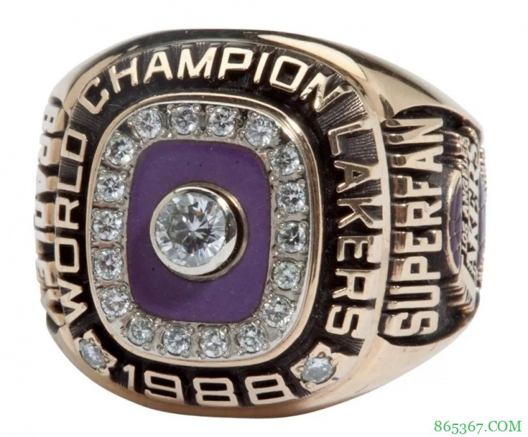 “雄鹿顶个球!”——一文看NBA总冠军戒指进化史