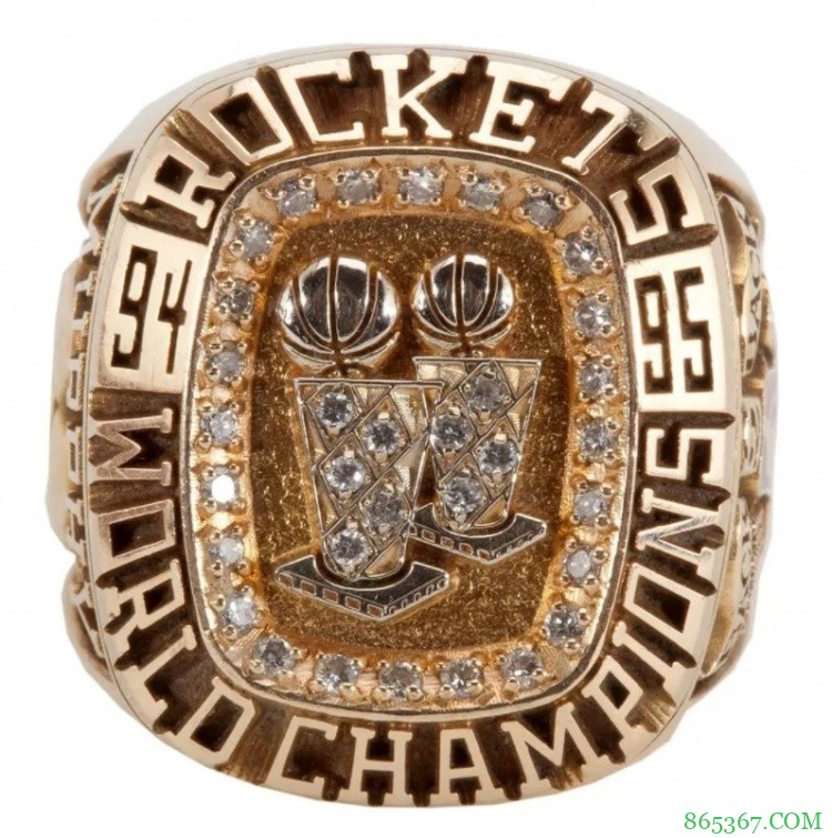 “雄鹿顶个球!”——一文看NBA总冠军戒指进化史