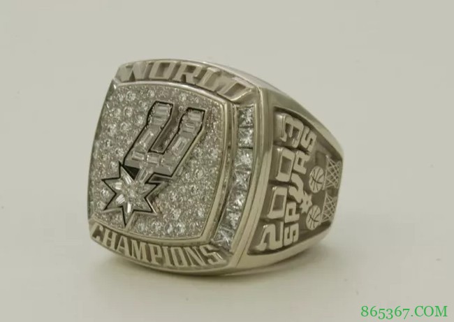 “雄鹿顶个球!”——一文看NBA总冠军戒指进化史