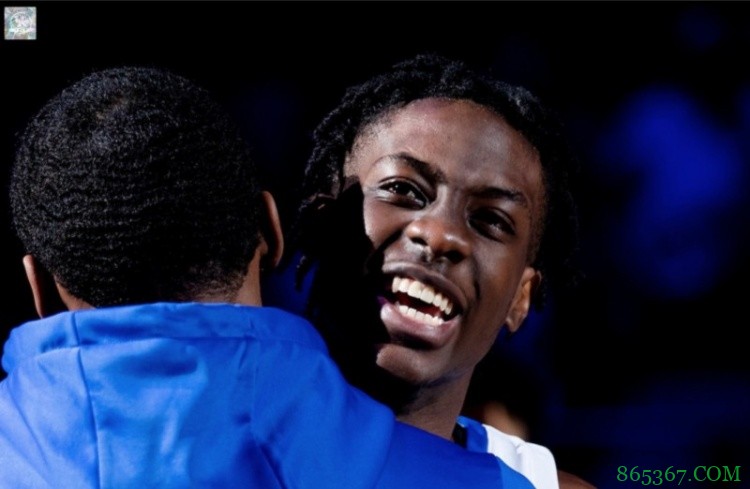 缅怀新秀特伦斯-克拉克:被车祸阻断的篮球梦,天使总要离开