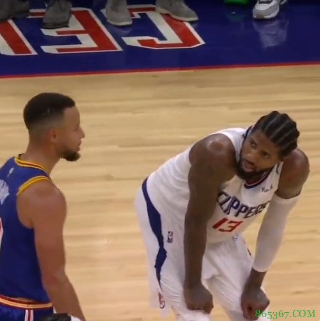 乔治首节与库里打赌Logo三分 库里:我还没投丢过呢 得了吧?