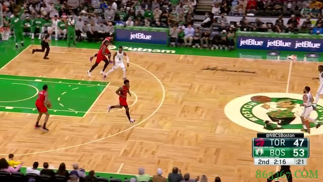 ?季前赛-獭兔20+9+7 霍福德16分 范乔丹22分 绿军险胜猛龙