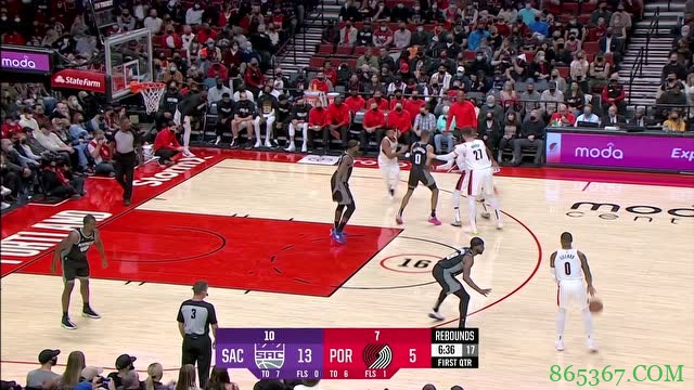 ?巴恩斯36+9 麦科勒姆34分 利拉德20+11 国王客场力克开拓者