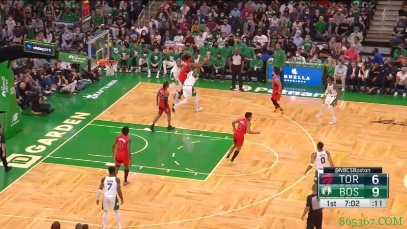 ?巴恩斯25+13 塔图姆18分 猛龙6人上双送绿军开季两连败