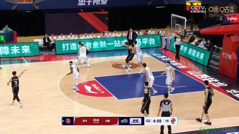 ?费尔德20+13+15 赵继伟24+15 张镇麟29+11 山西险胜辽宁