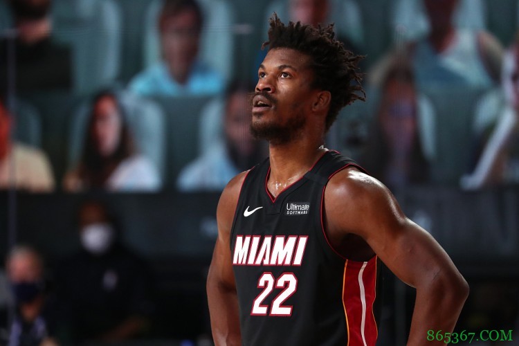 首战告捷!从季前赛嗅到了热火卷土重来的决心