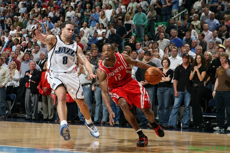 德隆:没人认为07年首轮我们会赢火箭 那让我有超巨的信心