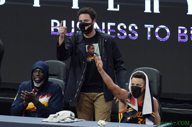 克莱INS:我该进NBA历史75大球星!追梦回复:历史前50 兄弟