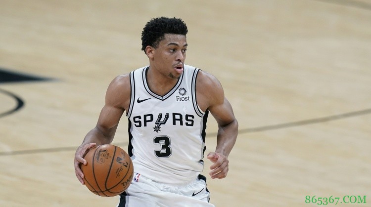 美记：马刺已执行凯尔登-约翰逊和瓦塞尔下赛季的球队选项