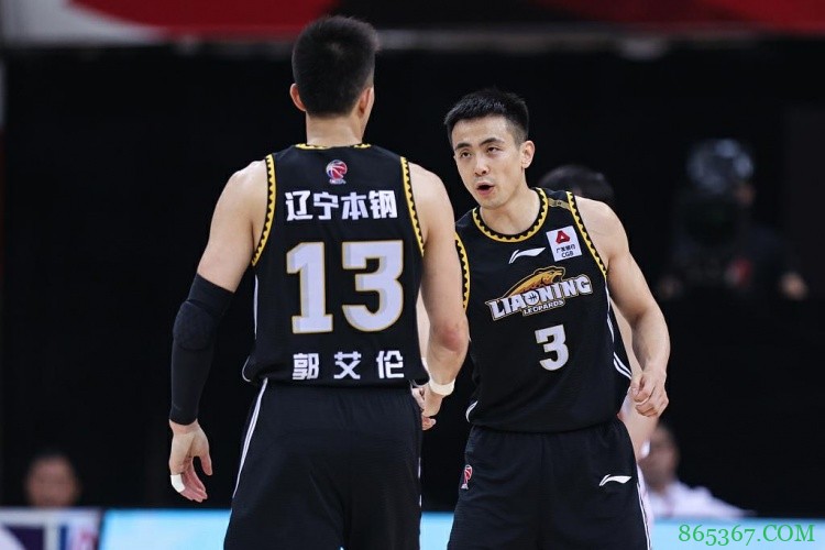 辽媒:辽篮携全运冠军之势迎接新赛季 朱荣振需承担起更多责任