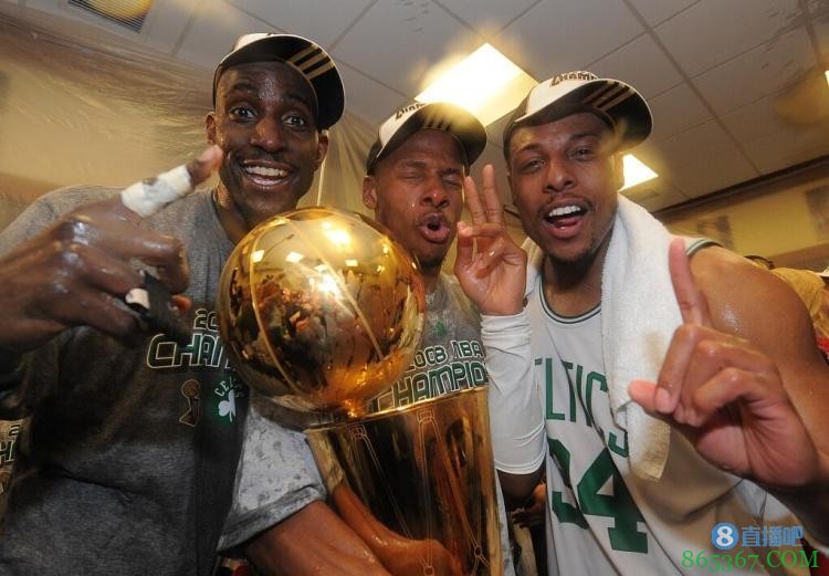 NBA官网盘点2000年代重要时刻（下）：科比81分 火箭22连胜