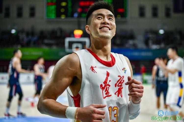 工作室：全运会辽宁卫冕 郭艾伦是带着手伤脚伤坚持作战