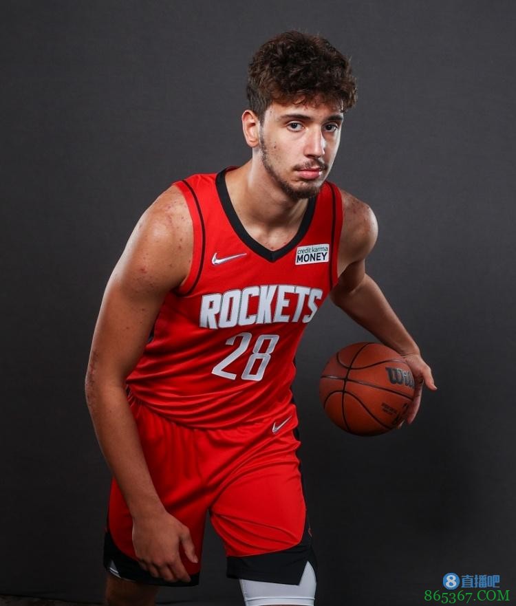 表现不错！萨古25分钟砍下15+12+3盖帽