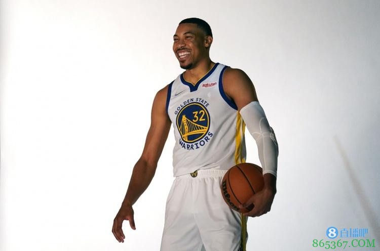 科尔:波特顶替维金斯首发 库里和格林将会出场超过20分钟