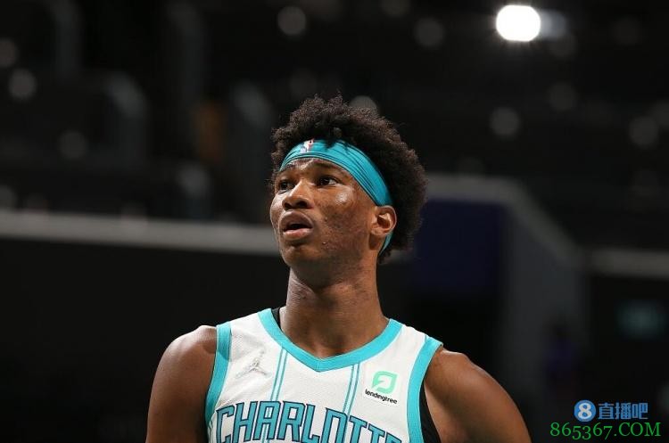 表现糟糕！黄蜂19号秀凯-琼斯得分挂零 投篮7中0&罚球6中0