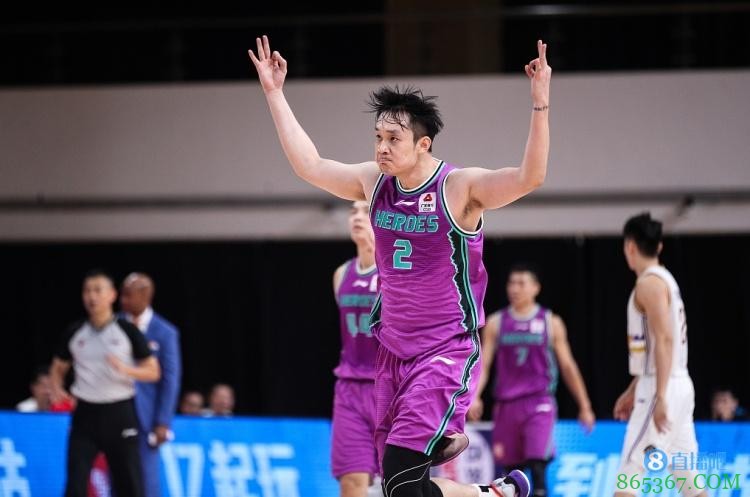 丁彦雨航：状态恢复了六七成 我才28岁巅峰还没到呢