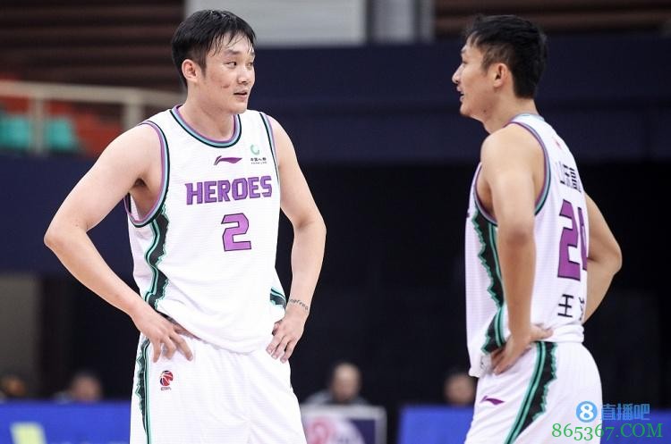 徐长锁:球队一切都在向好的方向发展 包括对丁彦雨航的使用