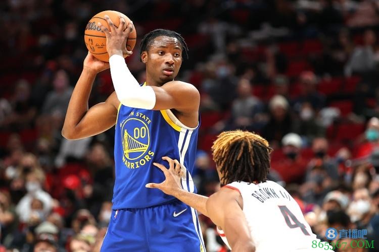 勇士官方：库明加已获准参加完整训练 将缺席下三场比赛