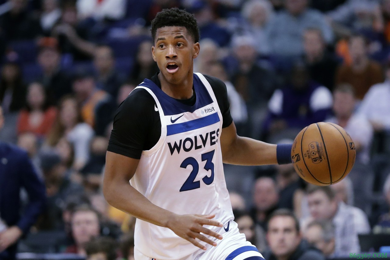 森林狼记者:罗萨斯此前要求给卡尔弗&埃尔南戈麦斯出场时间