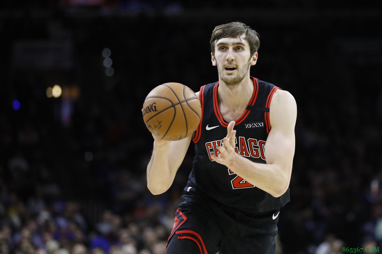 队记：凯尔特人将与卢克-科内特签下Exhibit 10合同