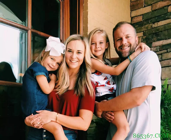 牌手癌症晚期想参加WSOP主赛事 扑克圈众牌手纷纷慷慨相助