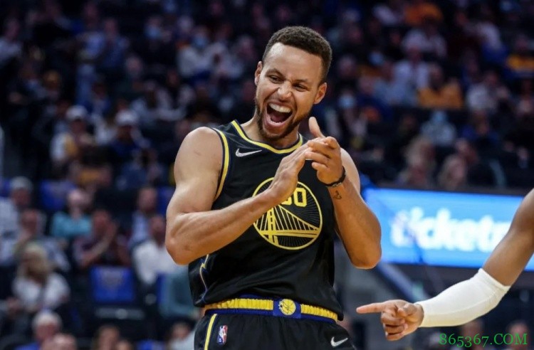 苏群专栏 | 勇士这么神勇，汤普森回来还了得？