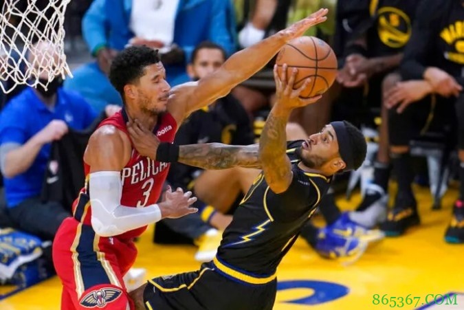 苏群专栏 | 勇士这么神勇，汤普森回来还了得？