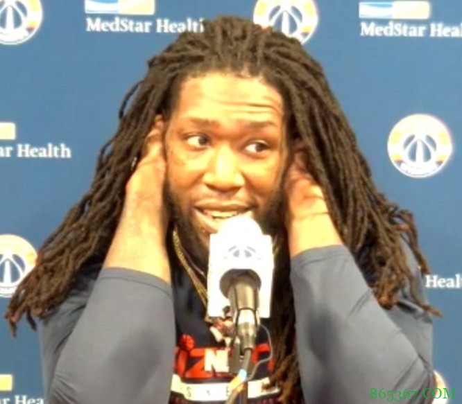 洒脱流!哈雷尔:我已经四五年没剪过头发了