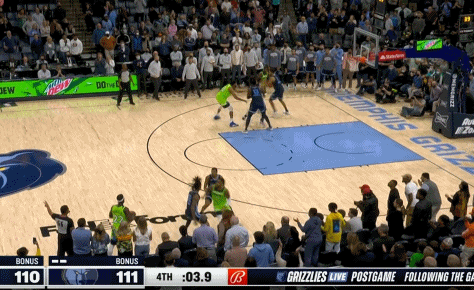 互表决心！灰熊安德森8秒未过半场违例 森林狼又回送5秒发球违例