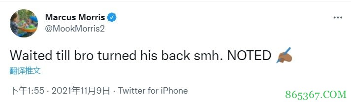 小莫里斯更推：等我哥转身然后推他 我记下了?