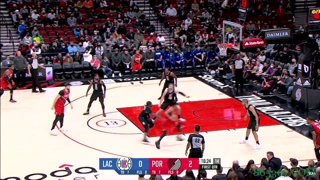 ?利拉德25+6 努尔基奇14+17 乔治42+8 开拓者轻取快船完成复仇