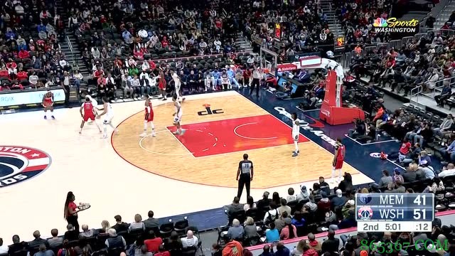 ?比尔17+7 哈雷尔18分 奇才7人上双大胜灰熊