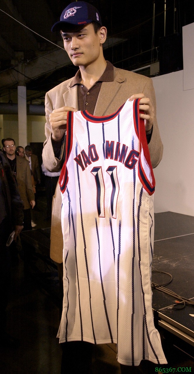 【消失的八零后】布泽尔——双面人生（上）