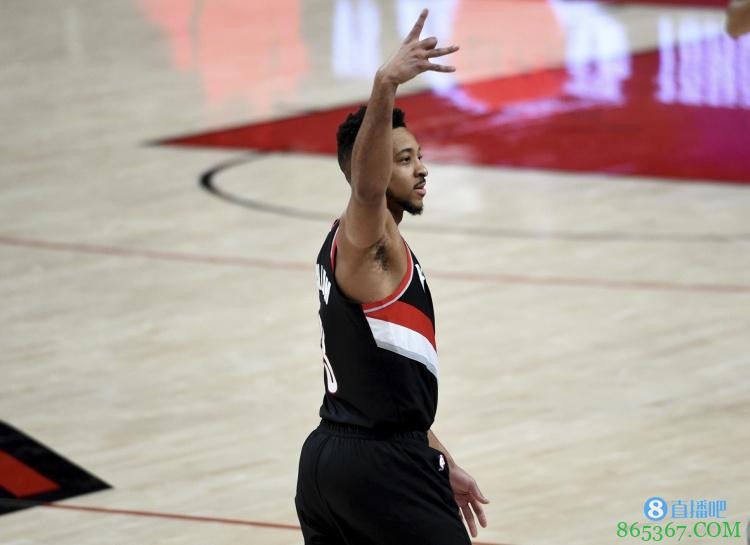 CJ：不需要所有人的认同 我有大合同 队友&懂球的尊重我即可