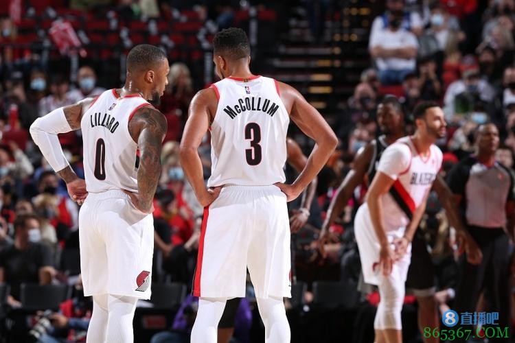 CJ:九年来从未见过利拉德投不进空位 但这就是比赛的一部分