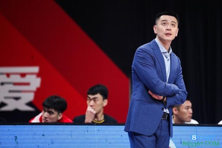 澎湃新闻：从郭艾伦被驱逐到裁判作弊 CBA公信力还剩多少？